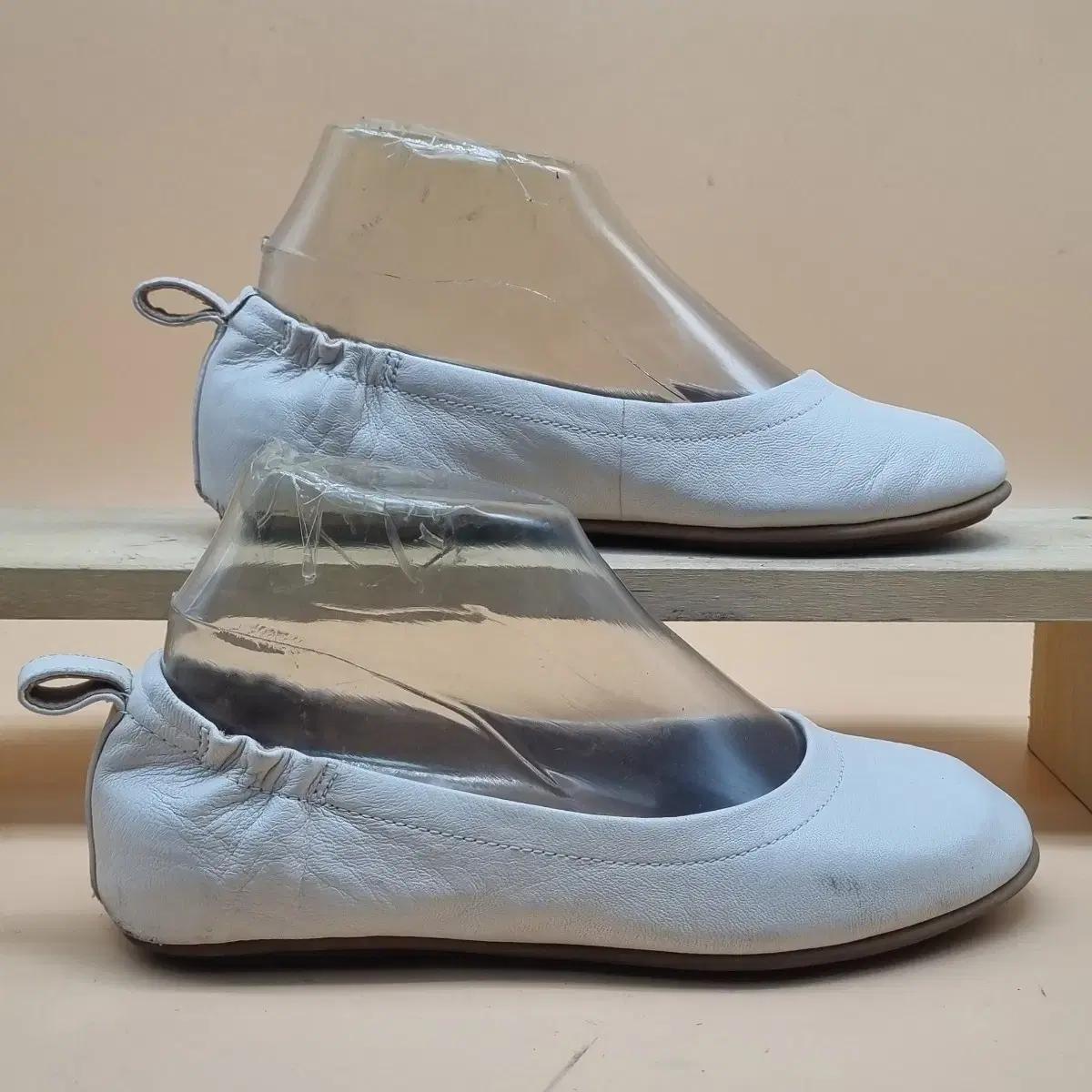 핏플랍 알레그로 여성플랫슈즈 실사이즈240