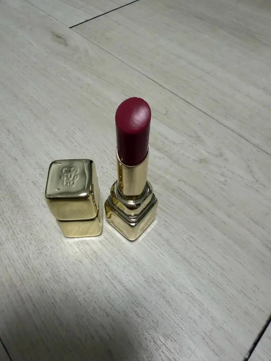 겔랑 키스키스 립스틱 219 이터널로즈(택포)