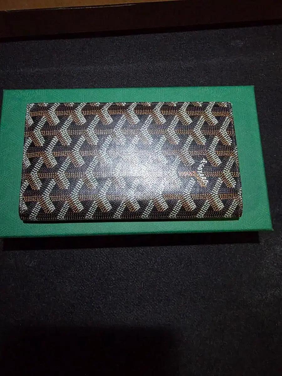 고야드 생로슈 장지갑 블랙백화점판