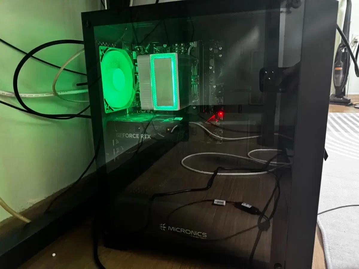 게이밍 컴퓨터 i5-14400F / RTX 4060Ti / RAM 32G