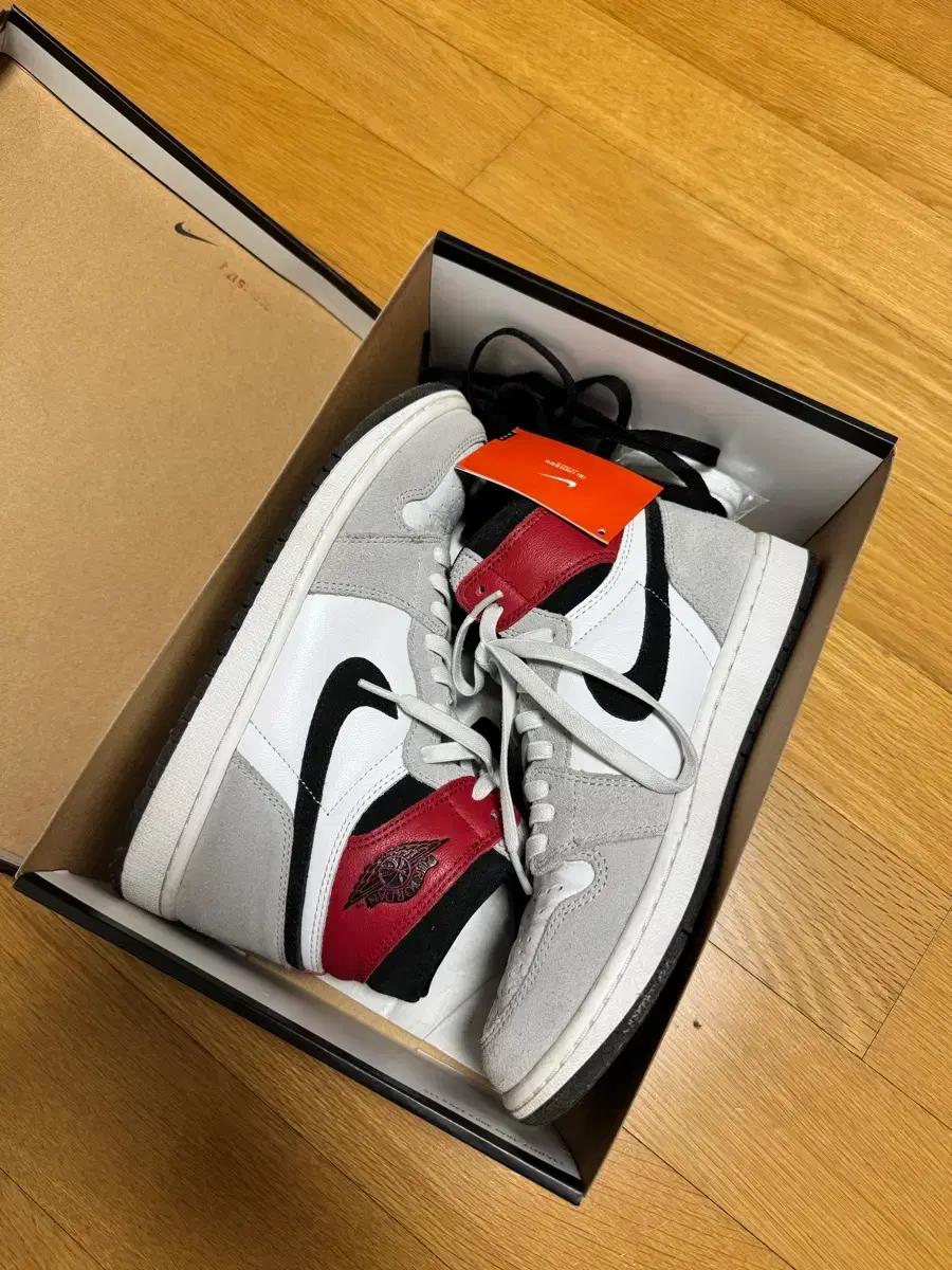 260 나이키 조던1 하이 스모크그레이