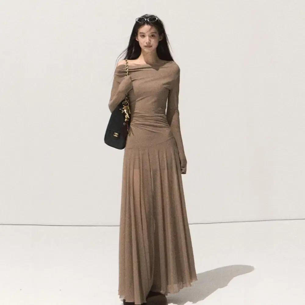 오크무 원피스 OAKMOO 오프숄더 슬림 쉬폰 롱슬리브 드레스