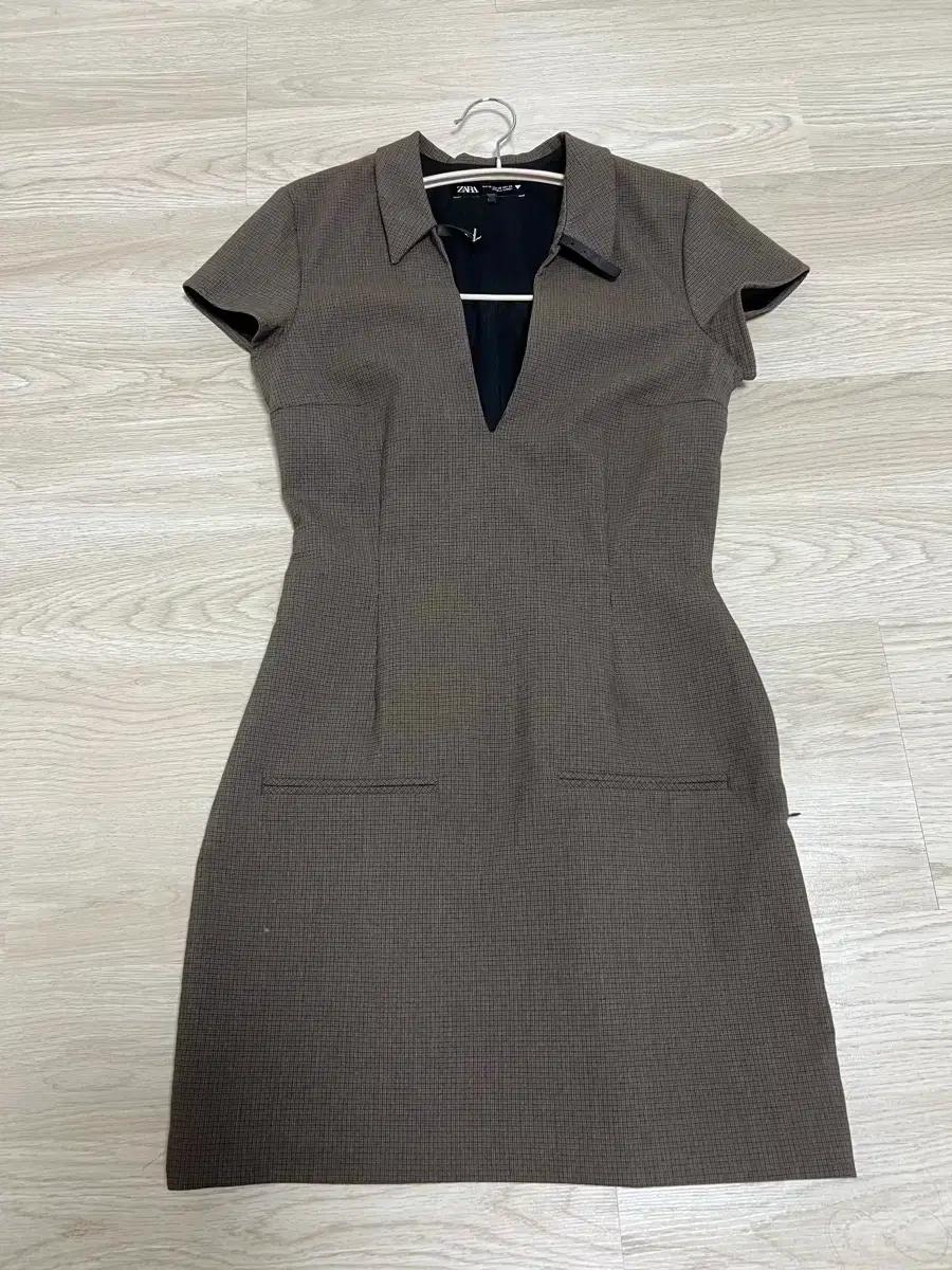 자라 체크 미니 원피스