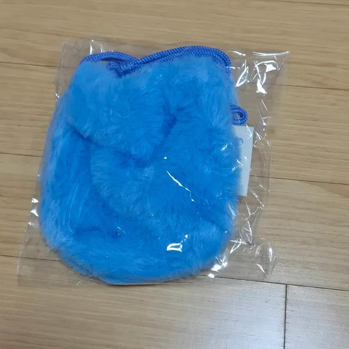 퓌 몽글 파우치