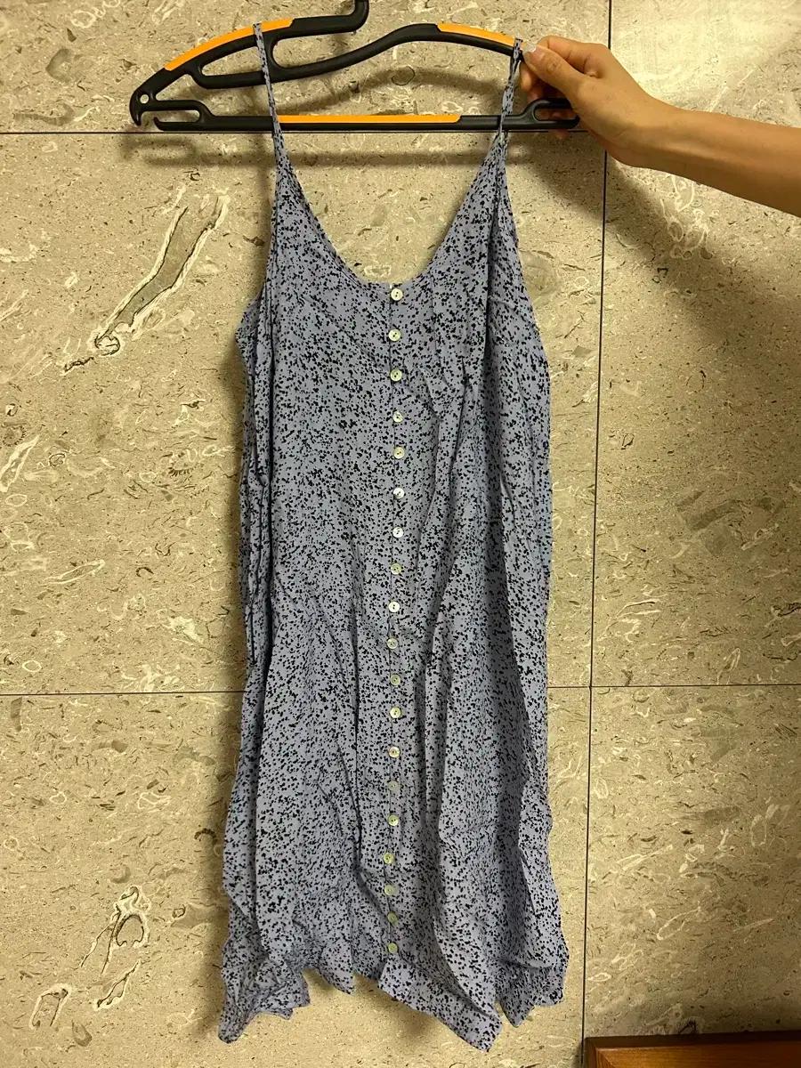 앤아더스토리즈 잉화 원피스