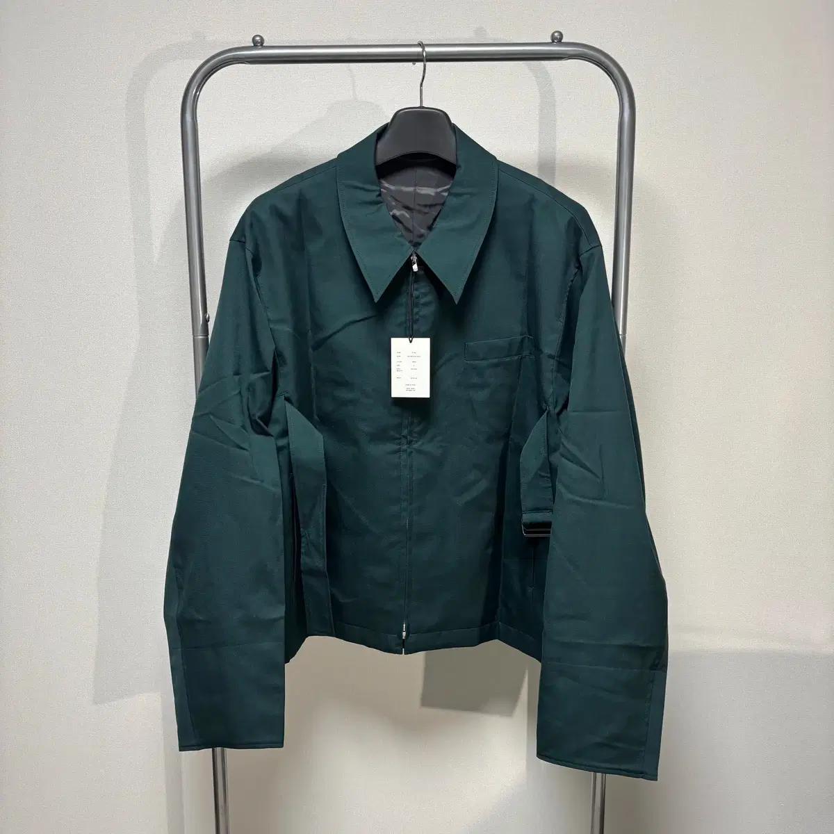 M) ssstein 슈타인 딥 넥 집 자켓