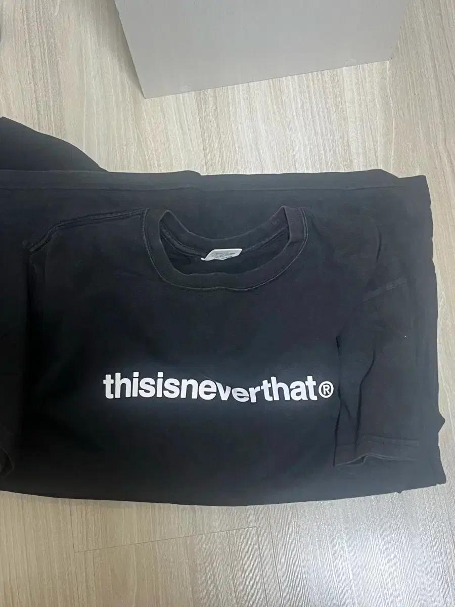 디스이즈네버댓 반팔 티셔츠 블랙