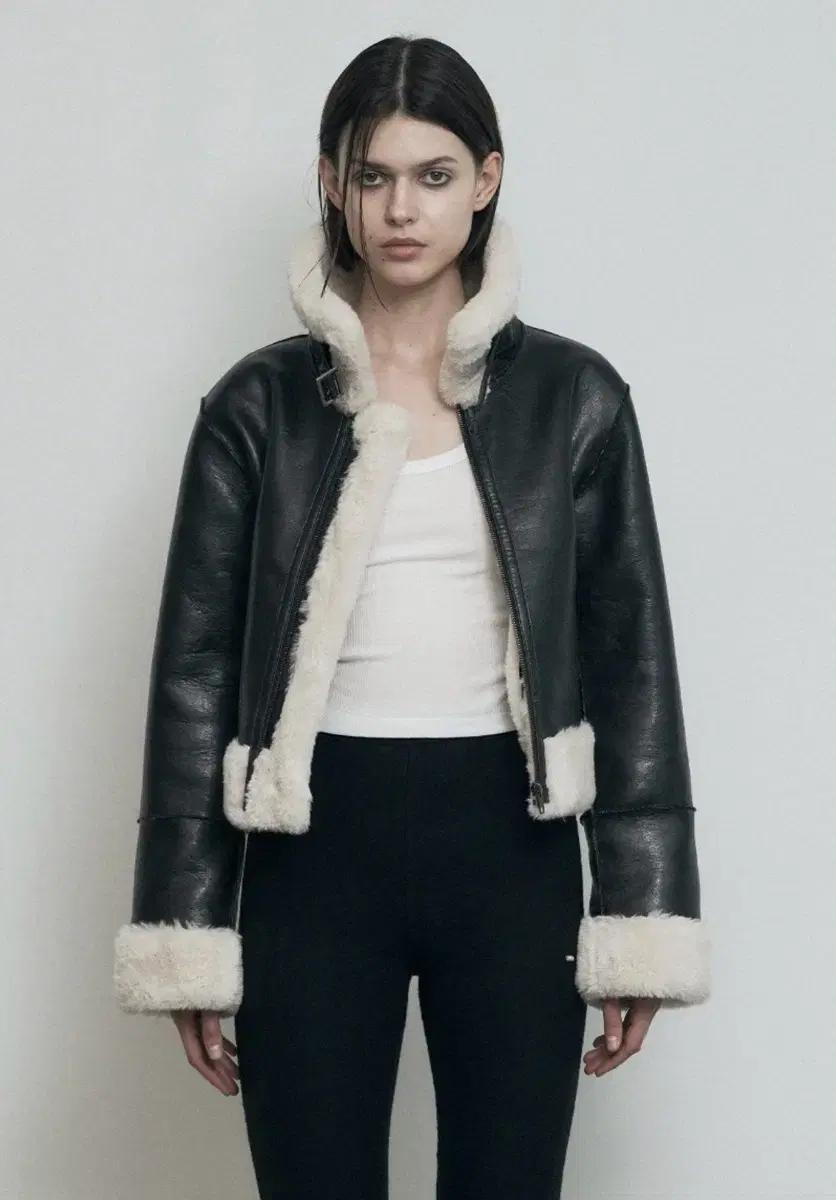 바로배송) 보헤미안서울 슬림핏 무스탕 블랙