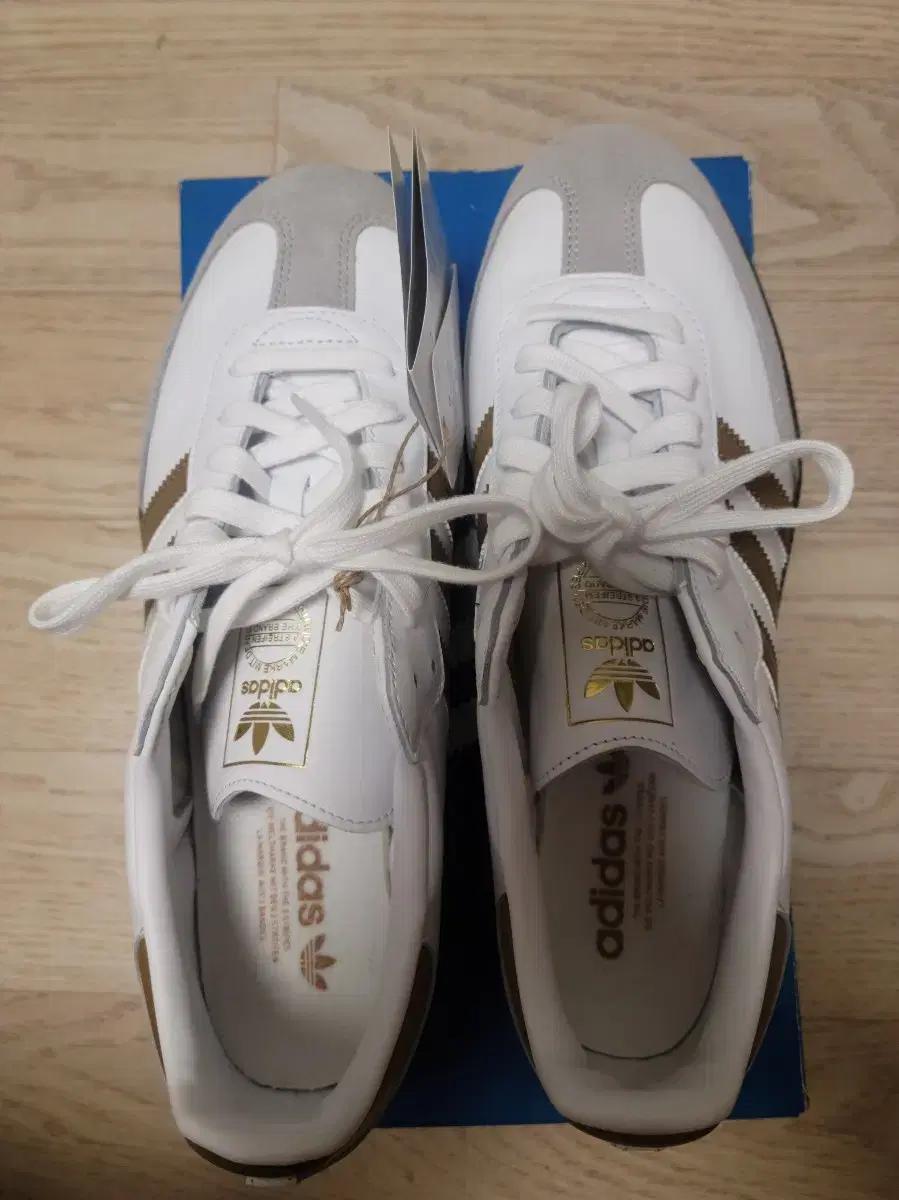 아디다스 삼바 OG 화이트 브라운 새상품