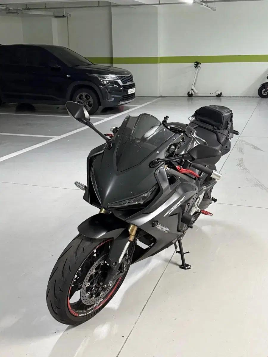 상태좋은 cbr650r 대차x
