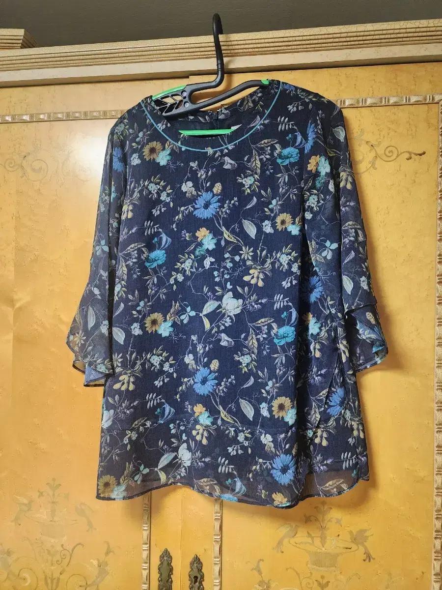 Johanex 꽃무늬 쉬폰 블라우스 55