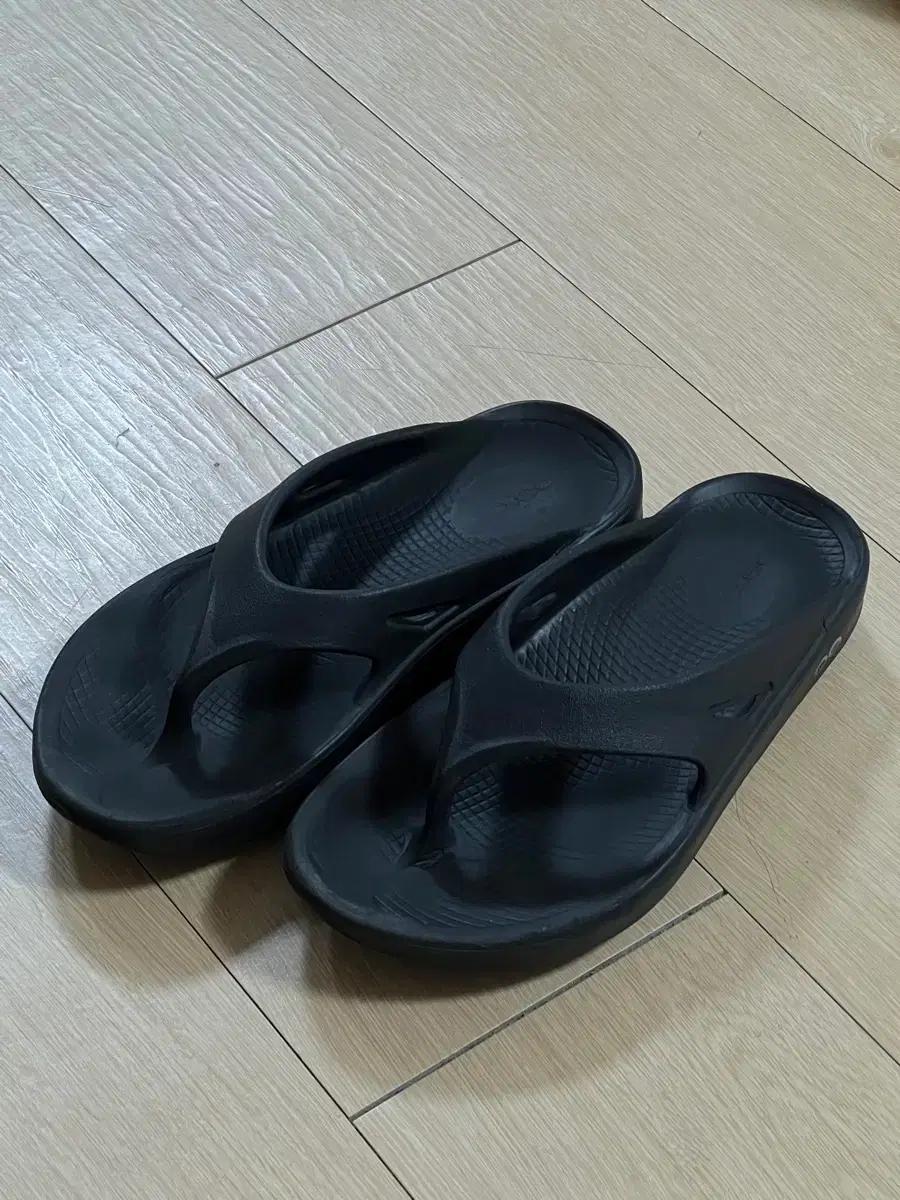우포스 쪼리 230 블랙 / eu37 w6 m4