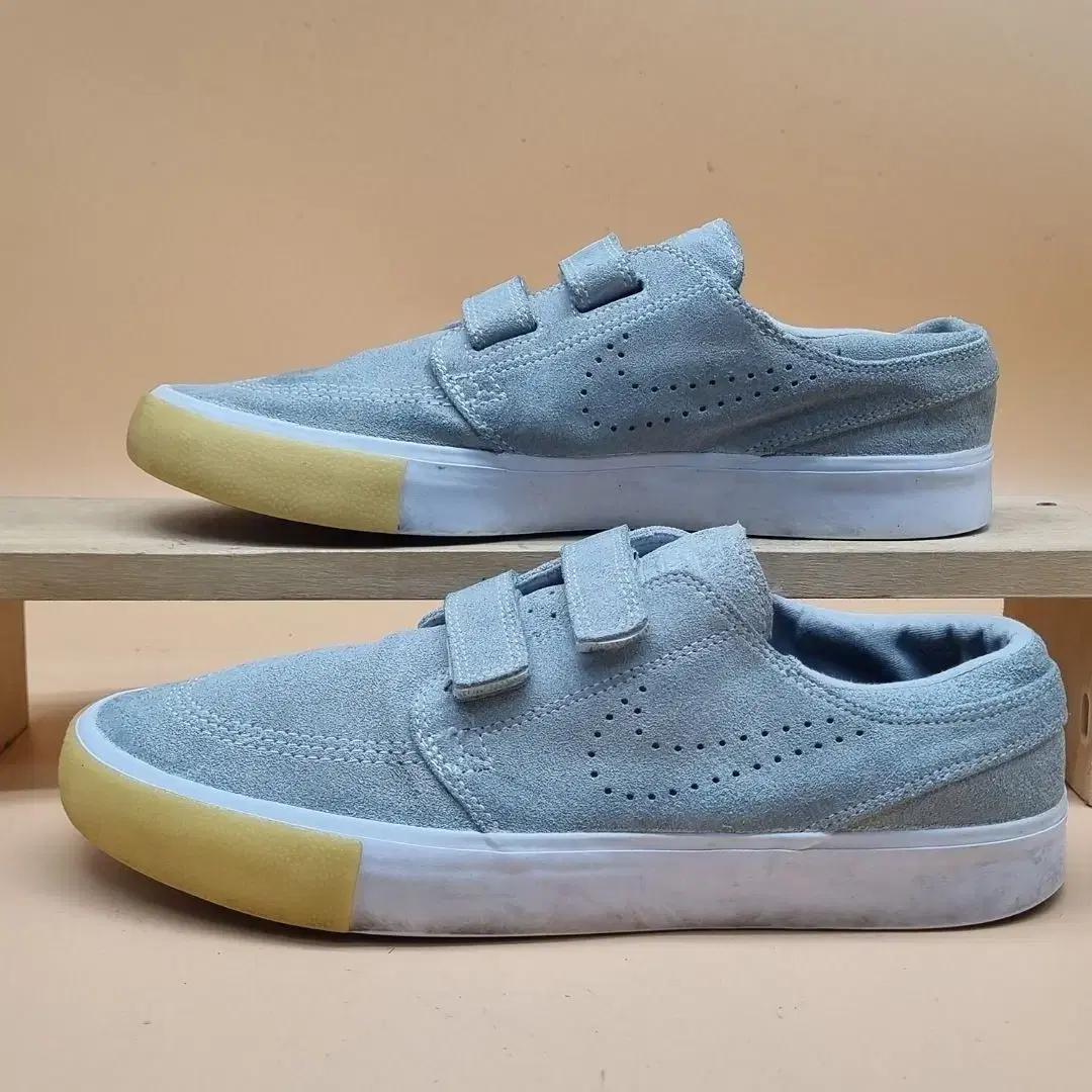 나이키 sb 줌 야노스키 스니커즈 270.