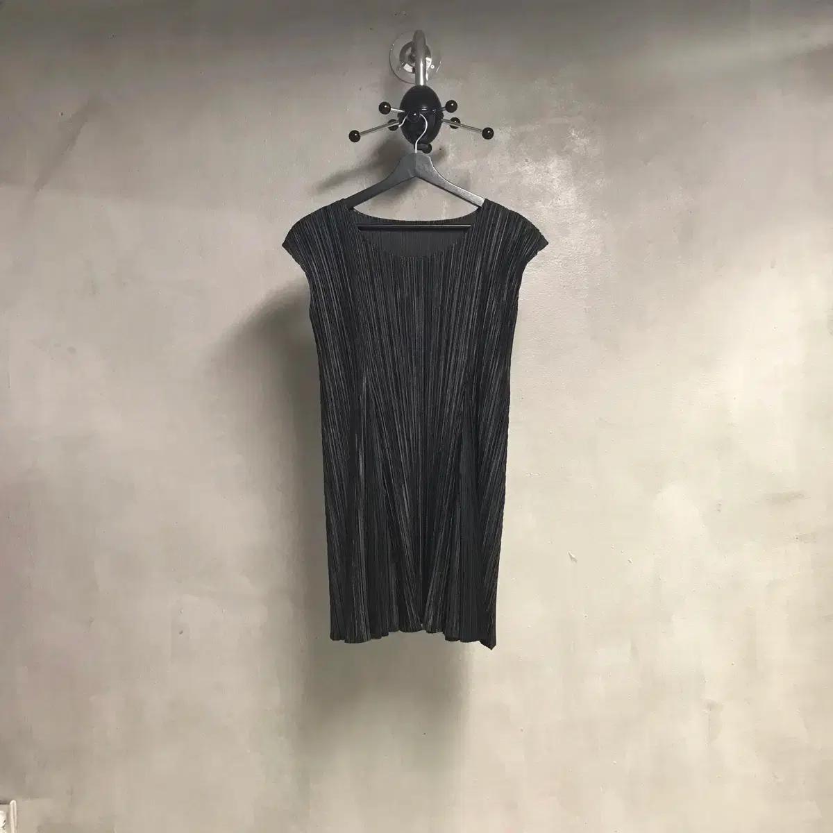 이세이 미야케 플리츠 플리즈 블랙 원피스 3(W)