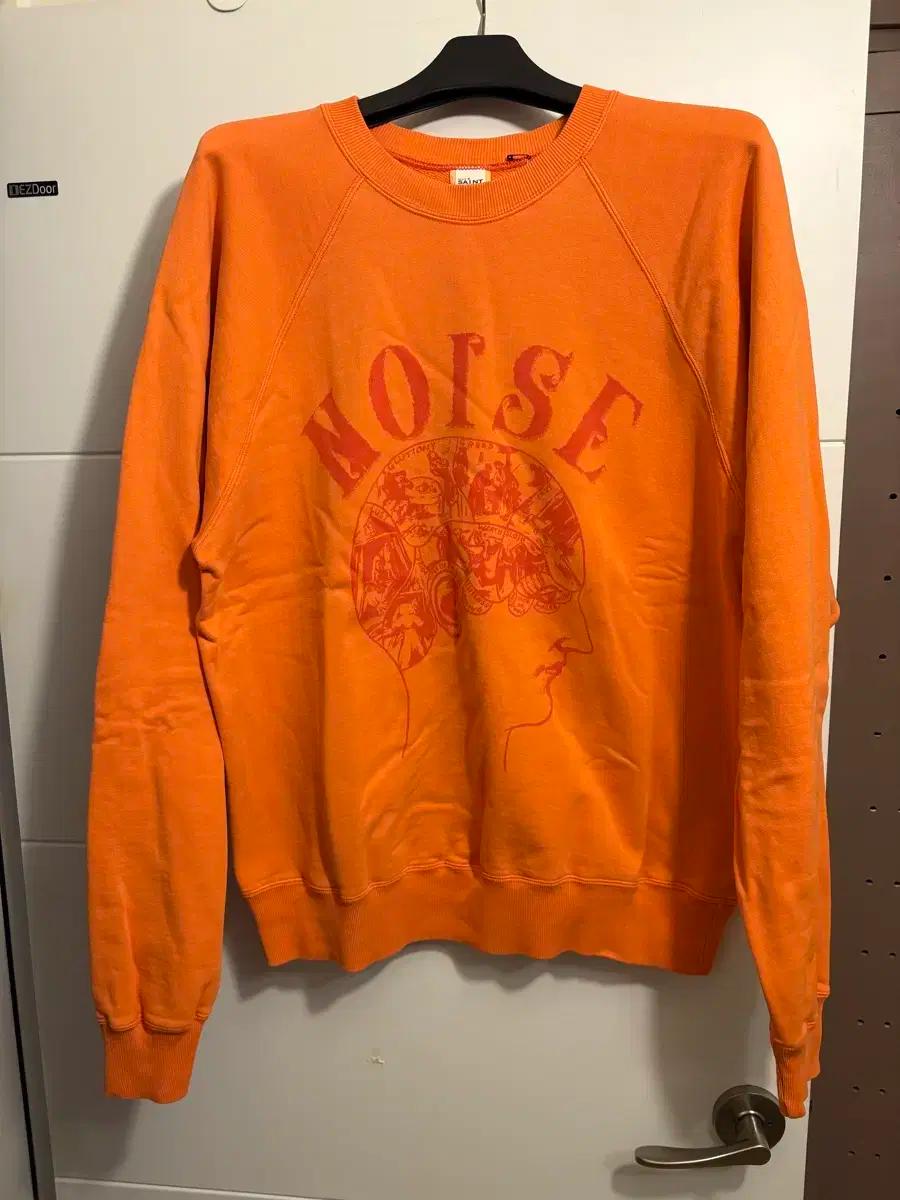 Saint Mxxxxxx Berberjin 세인트 마이클스 버버진 맨투맨