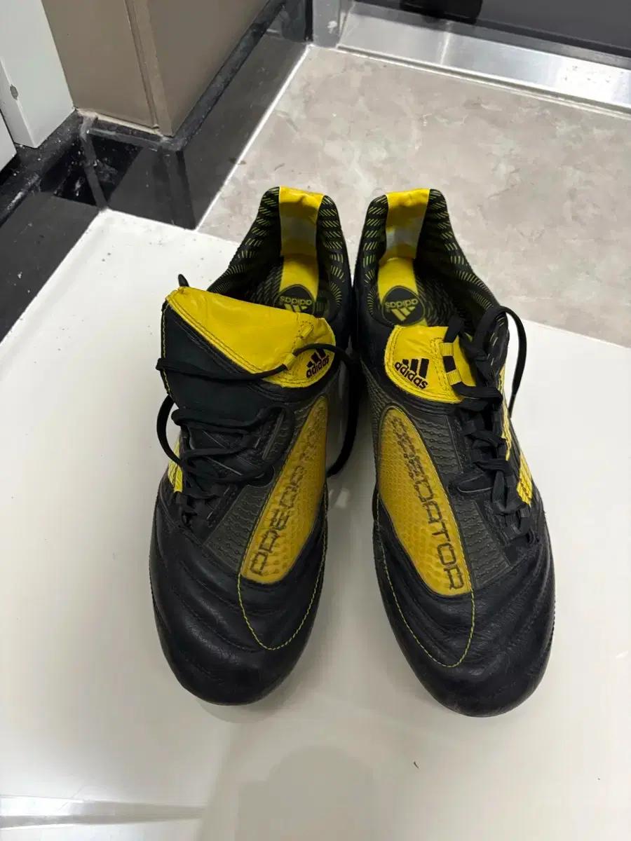 아디다스 축구화 275 / 상태 A급
