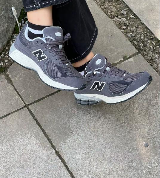 뉴발란스 운동화 IST 남성 스니커즈 M2002RFL