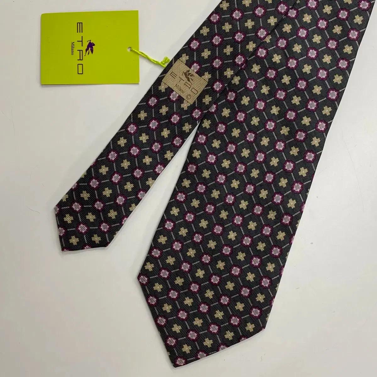 (택달린) 미사용품 에트로(ETRO) 명품넥타이 정품