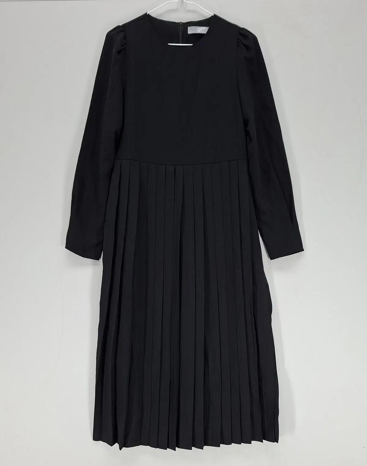 에잇세컨즈 여85 롱원피스 2020 봄가을 블랙 64136