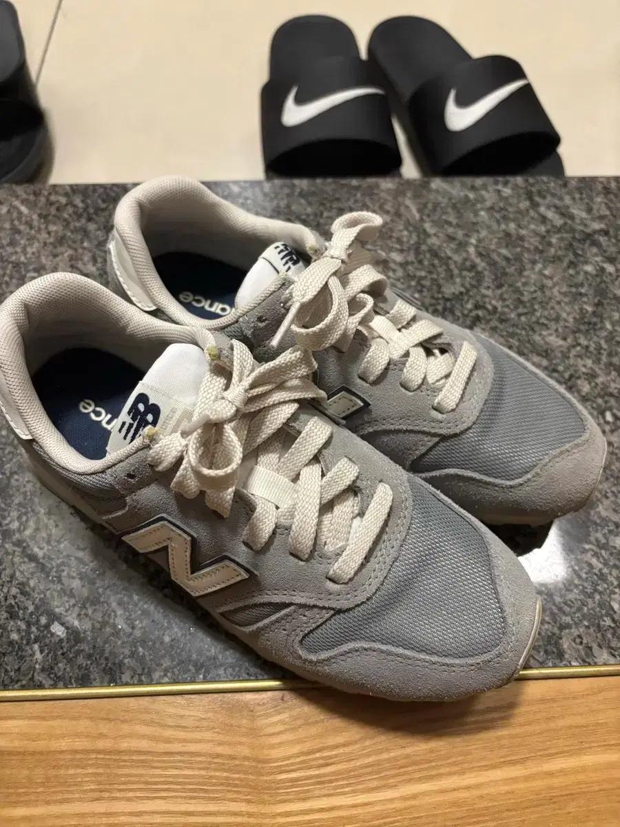 뉴발란스 327 키즈 운동화 225