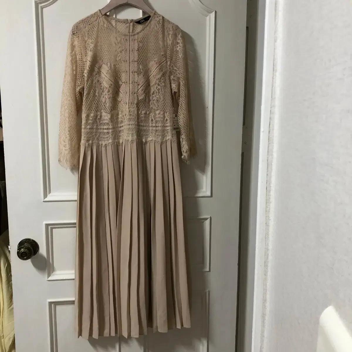 Zara 자라 레이스 시스루 플리츠 롱 원피스 (새옷) 하객룩 결혼식