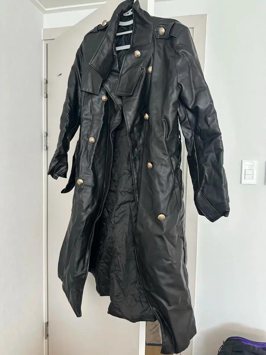 블랙 레더 롱 트렌치 코트