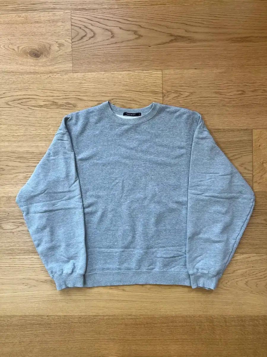 해칭룸(hatchingroom) wide crop sweat 2 size