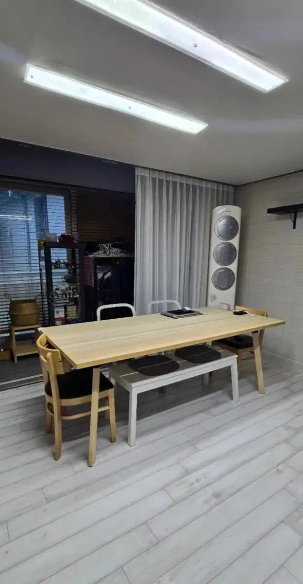 이케아 위펠리그 테이블