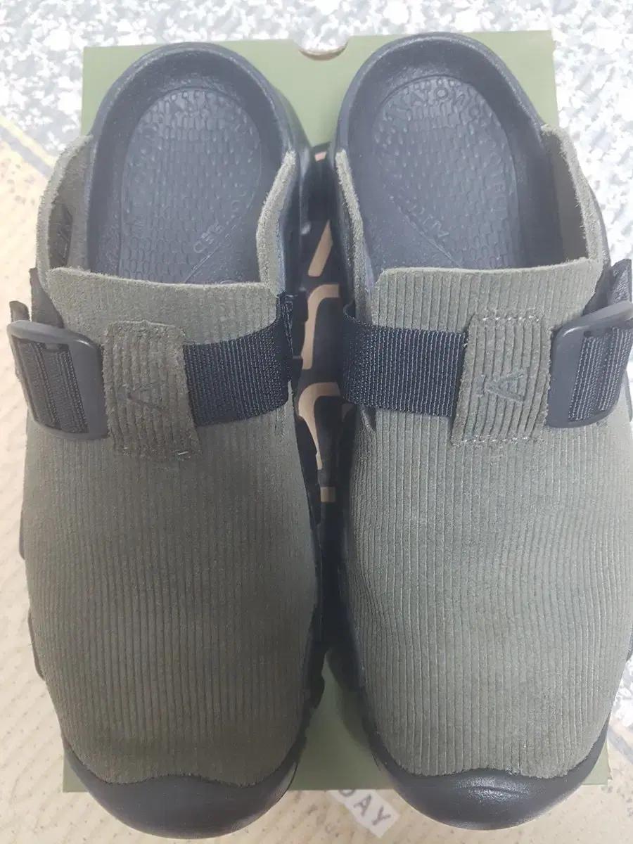 킨(KEEN) 하이퍼포트 클로그 US9사이즈
