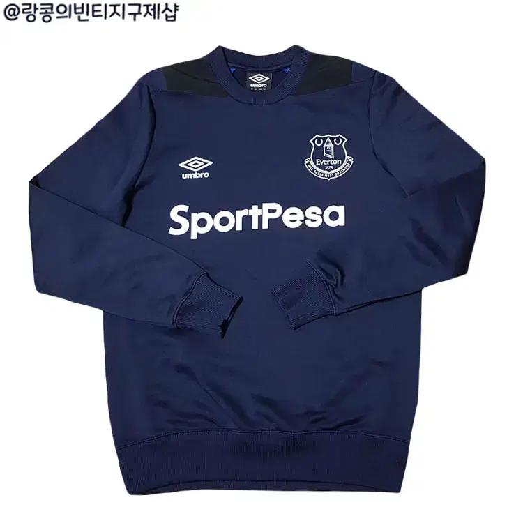 엄브로 스트릿 에버튼 맨투맨