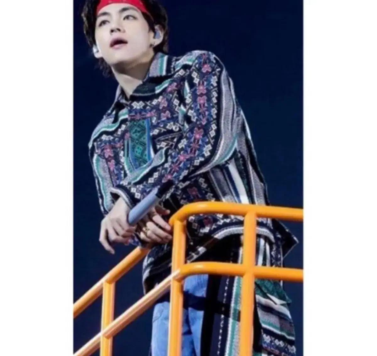 Sacai 사카이 러그 자카드 자켓 방탄 뷔 자켓