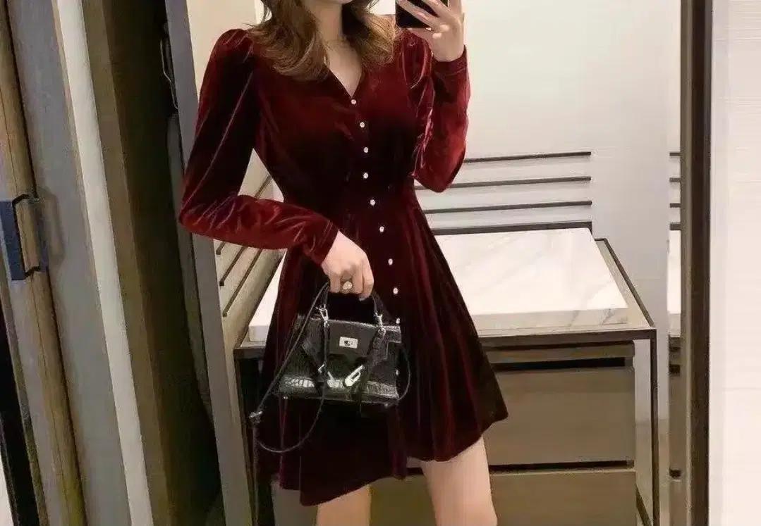 여성 벨벳 원피스