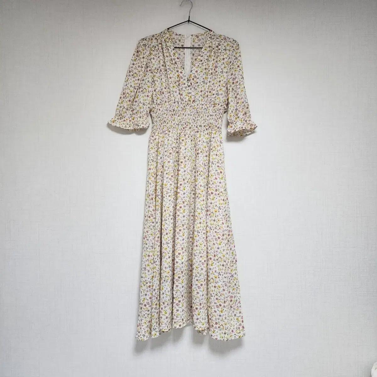 밀스&본 플라워 롱 원피스 꽃무늬 쉬폰 원피스