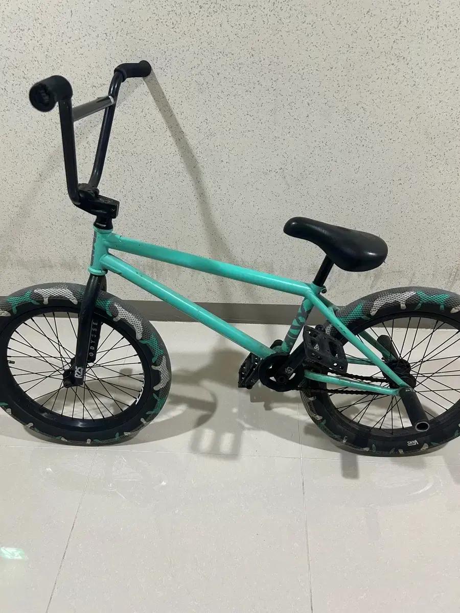 BSD ALVX AF+ 기반 풀커스텀
