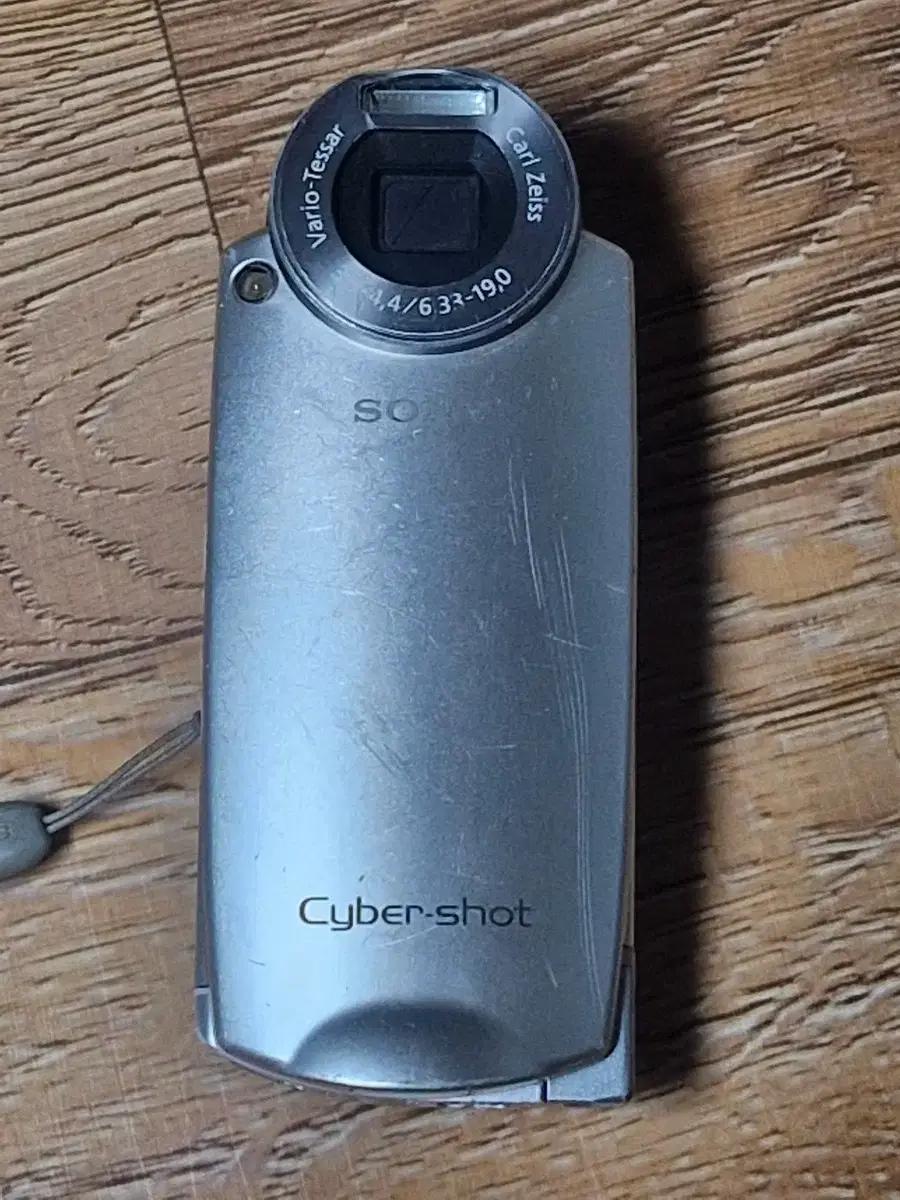 소니 디카캠코더 카메라 DSC-M2 팝니다
