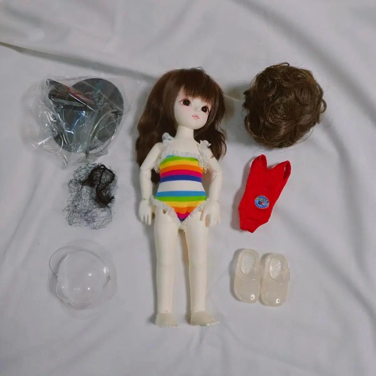 무배)돌스앤 구체관절 인형 수영복, 크록스, 가발 포함