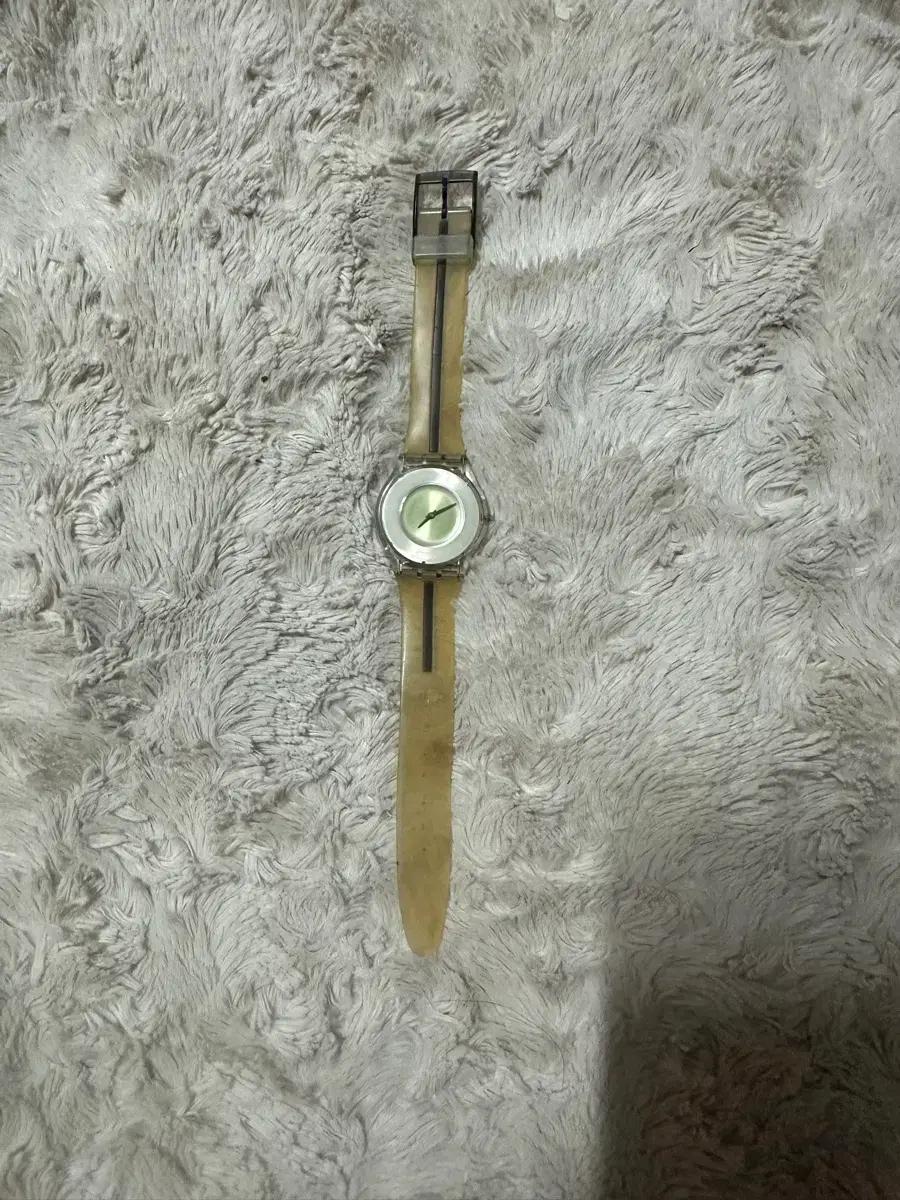 스와치(Swatch) 빈티지 울트라 슬림(Skin) 시계 판매합니다
