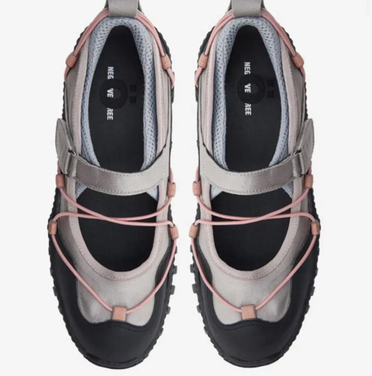 NEGATIVETHREE 메리제인 샌들 실버 그레이 250