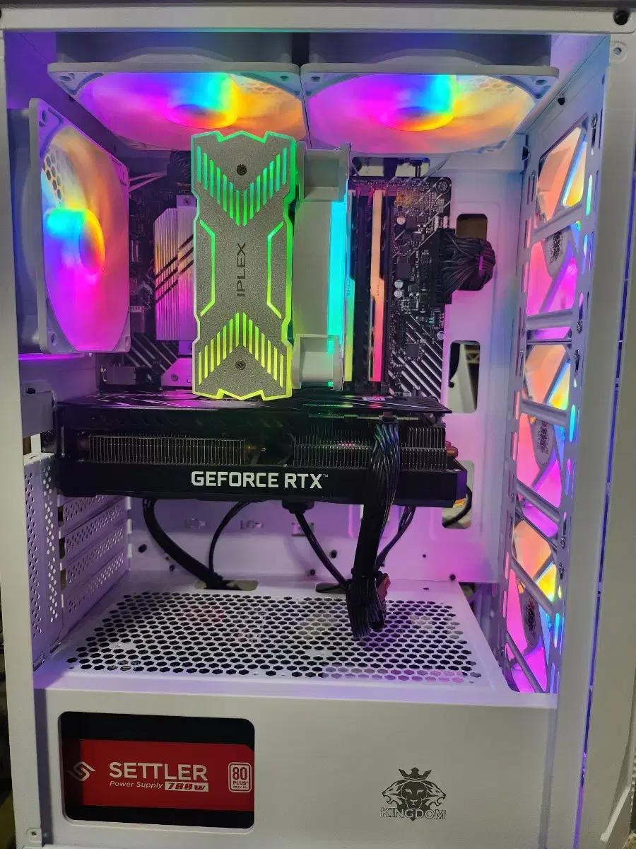 (신품) i5 12400 RTX4060 게이밍 슈퍼 컴퓨터 싸게 팝니다