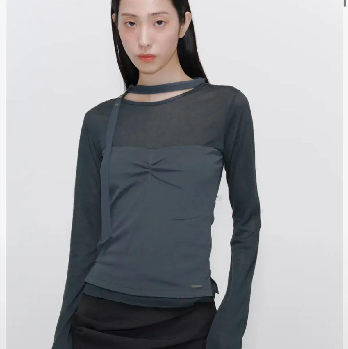 미세키서울 sheer layered scarf long sleeves