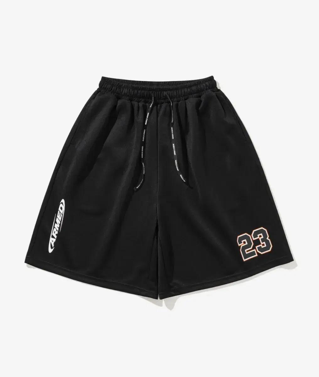 머슬암드 버뮤다 팬츠 3사이즈 판매합니다.