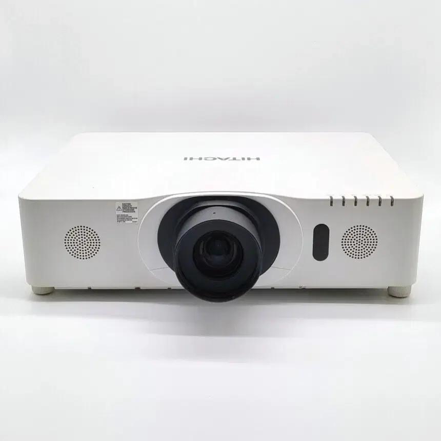 히타치 CP-F650 6000안시 WUXGA 중고 빔프로젝터