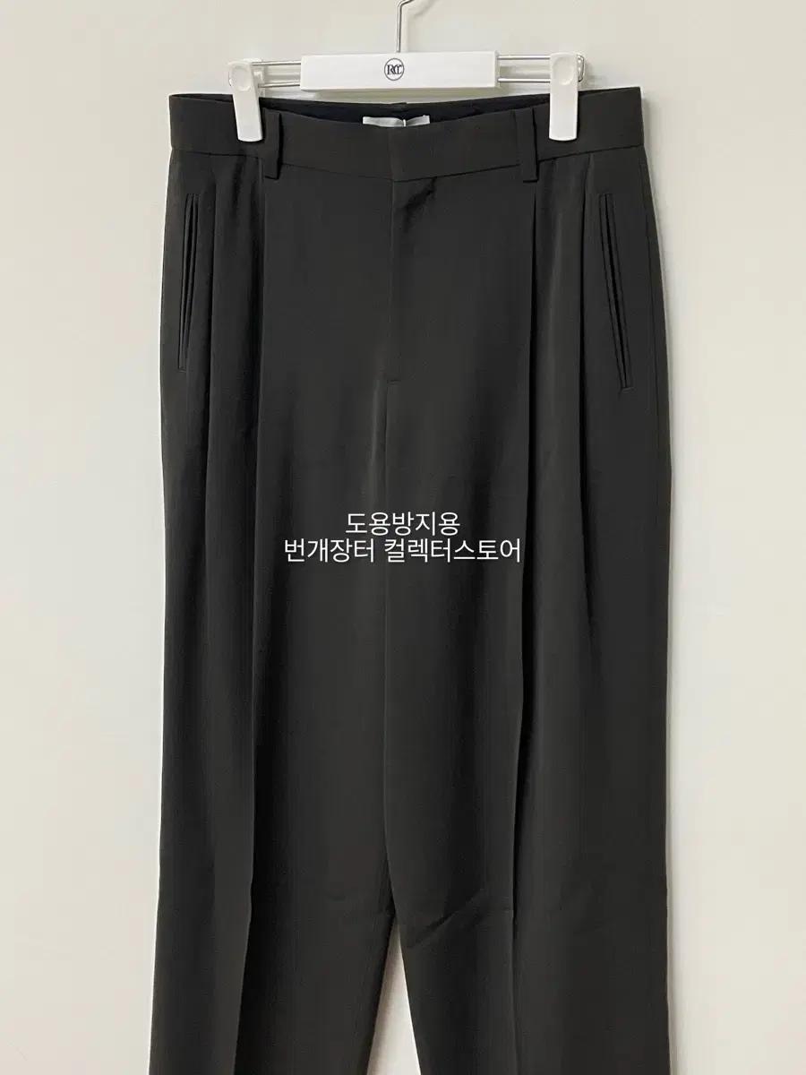 렉토 25FW 스티렌 턱 수트 팬츠 차콜 그레이