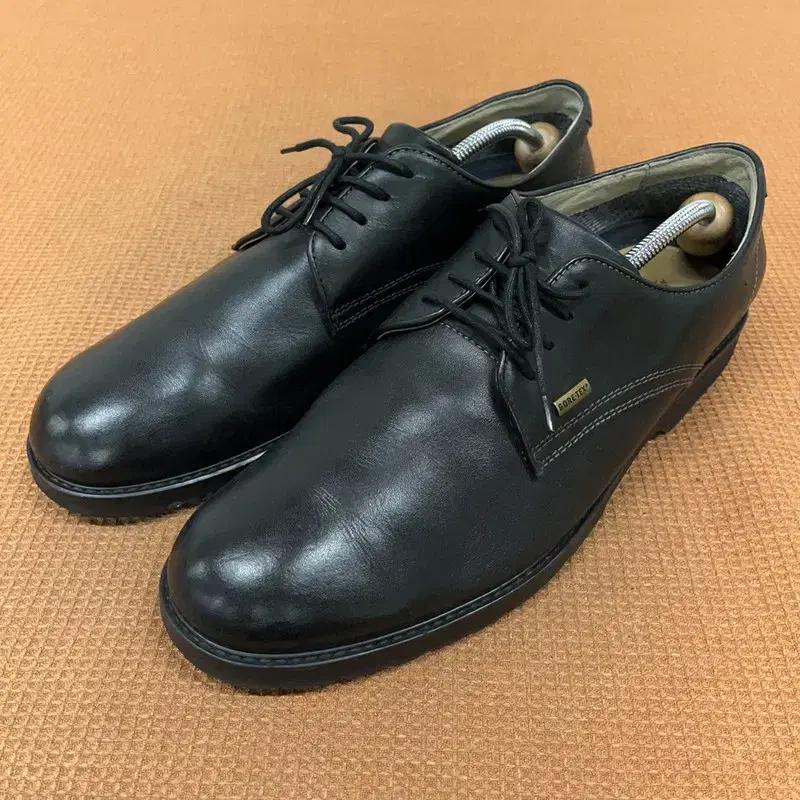 랜드로바 블랙 캐쥬얼 남성 정장 구두 로퍼 G08573