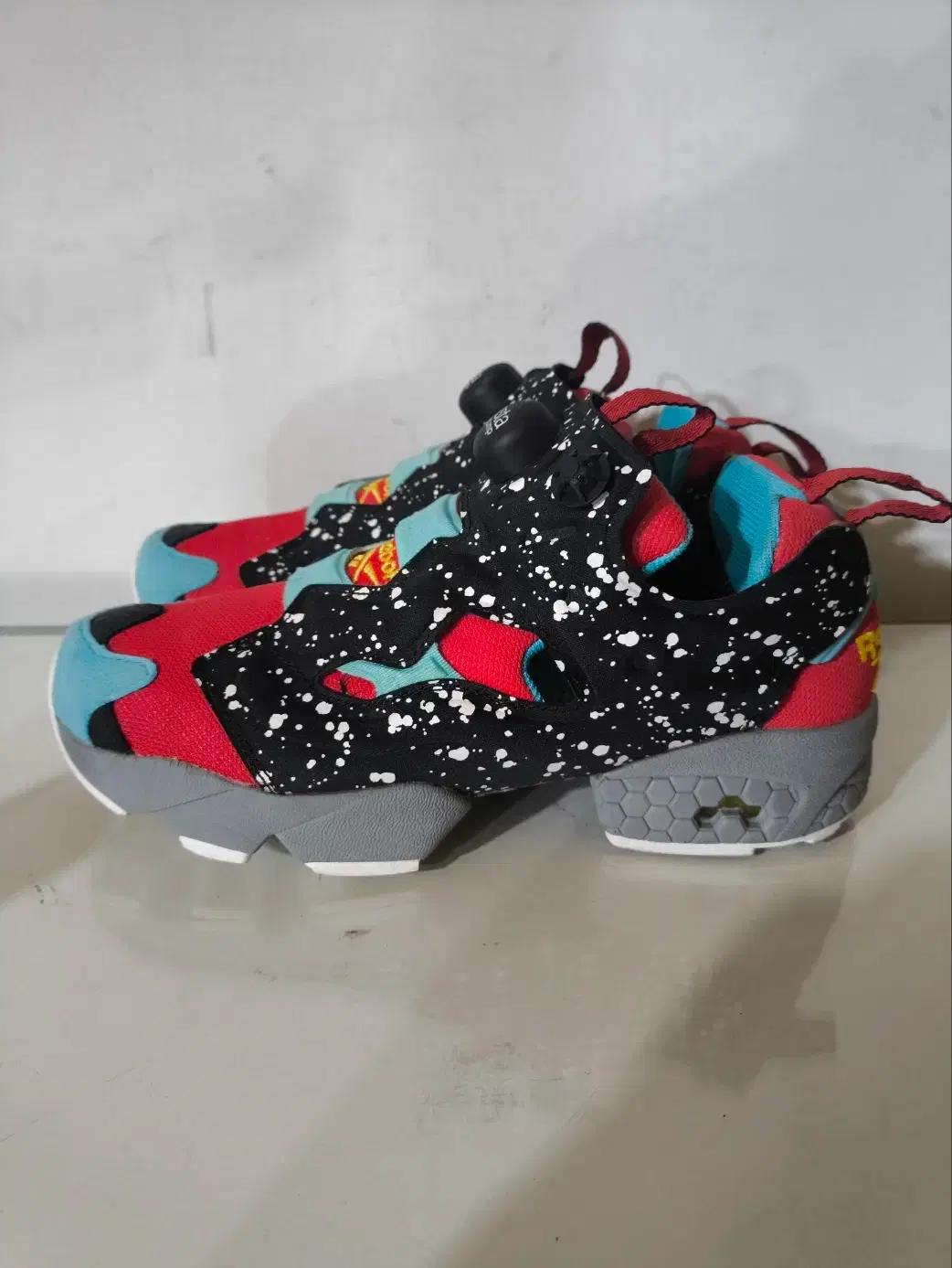 235mm 리복 인스타펌프 퓨리 무궁화 운동화