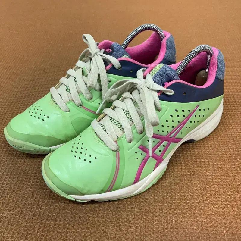 아식스 젤 코트 벨라 여성 운동화 240 G08572