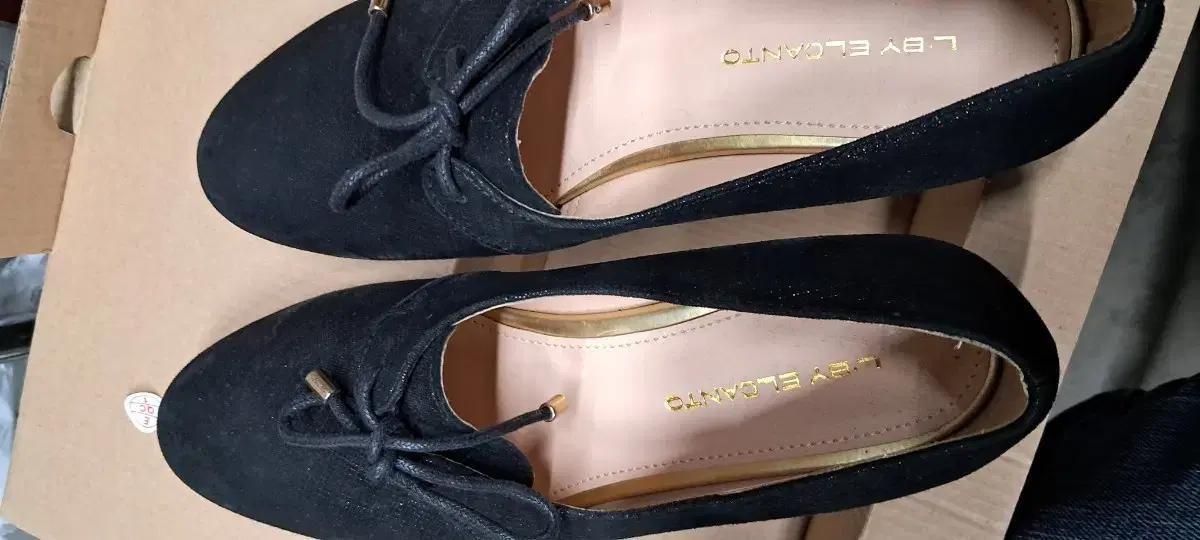 엘칸토 블랙 여성 단화 레이스업 슈즈