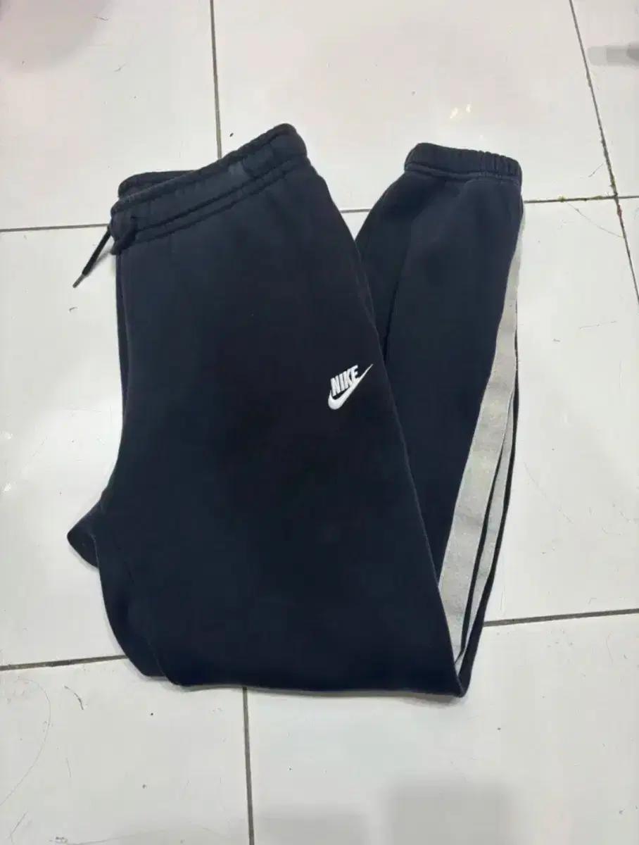 나이키 사이드 라인 조거팬츠 m