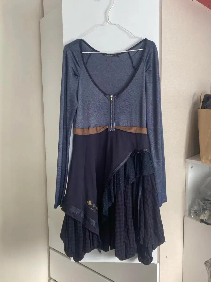 La mode est a vous 레이어드 미디 드레스