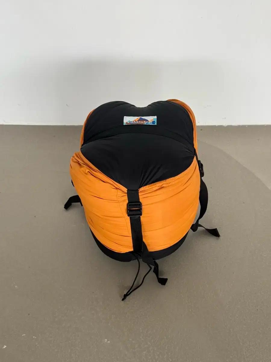 발란드레 오딘 M(좌지퍼) 백패킹 극동계침낭